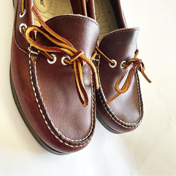 L.L. Bean Mens Camp Moc Brown Leather Boat Shoes Moccasin Stitching OU670 Size 8 - Picture 5 of 14